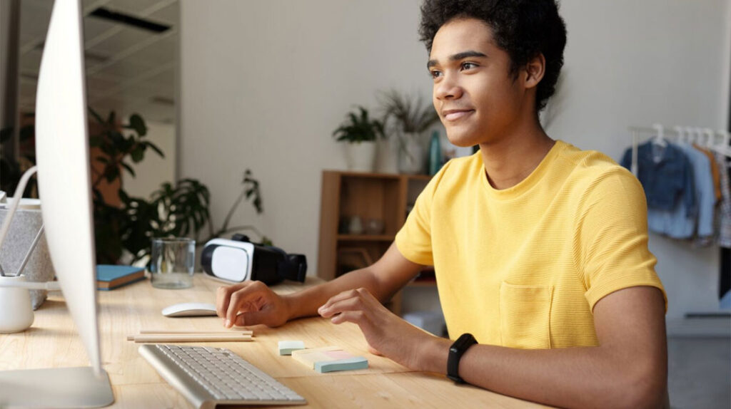 The-Ultimate-Guide-–-Ways-to-Deal-With-Speaking-Anxiety-In-Online-Classes