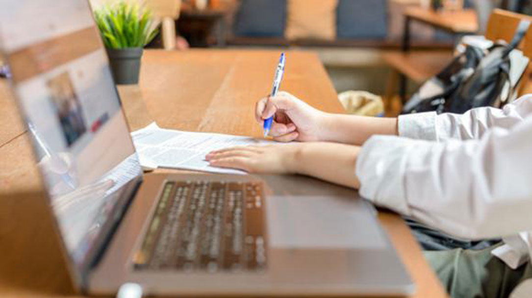 Why-Online-Learning-Will-Shape-Education-in-the-Future-02